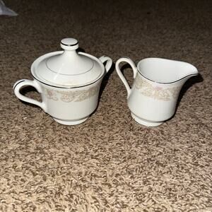 Regal China Creamer & Sugar Bowl Set Japan Floral Gold Trim